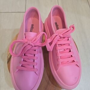 Melissa Court Pink Matte Lace-Up Sneakers Jelly Shoes Vegan Women’s Size 6 USA
